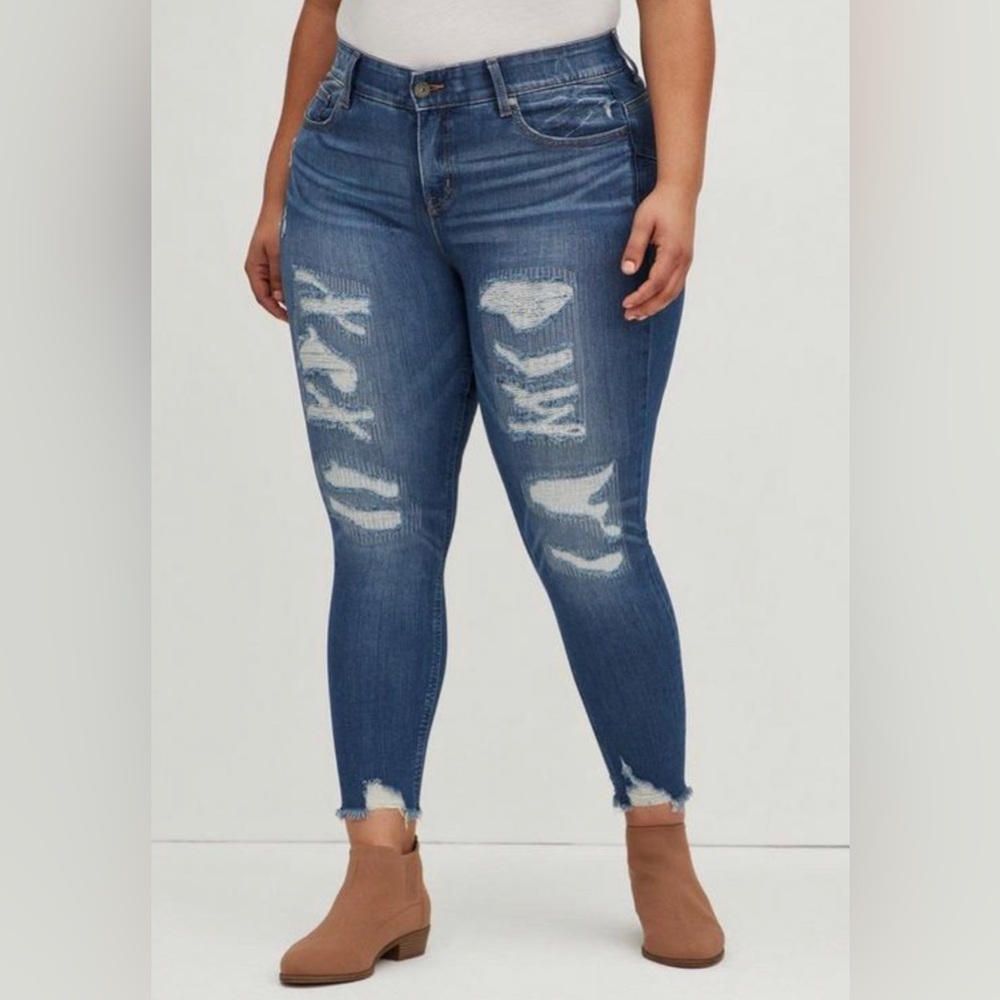 Torrid Bombshell Skinny Premium Stretch High-Rise Destructed Jean